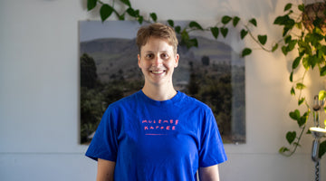 Für echte Mulembe-Fans: Unsere T-Shirts sind da!